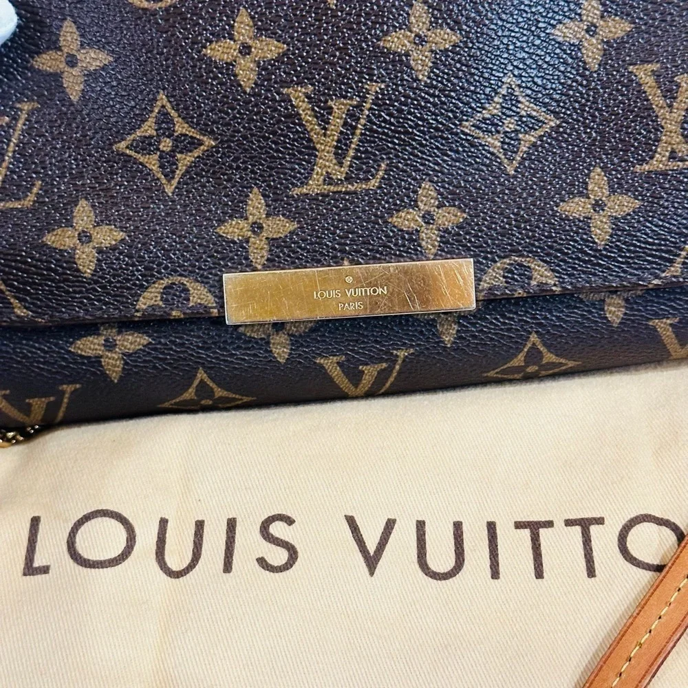 Louis Vuitton Monogram Favorite PM Shoulder Crossbody Bag w/ COA & Dust Bag - Picture 14 of 15